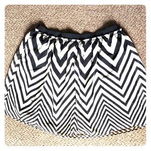 🎈SALE: 3 for $20🎈 American Eagle Circle Skirt